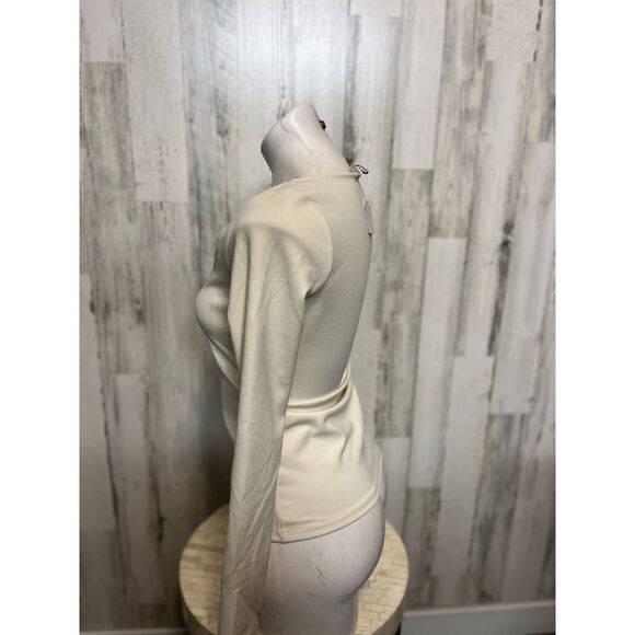 H&M white blouse - Picture 2 of 5